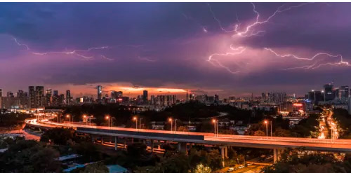 雷電的產(chǎn)生原理